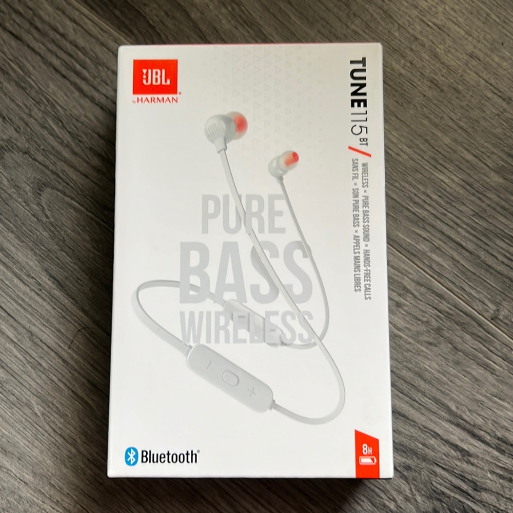 Brand New! JBL Pure Bass Wireless Tube 115